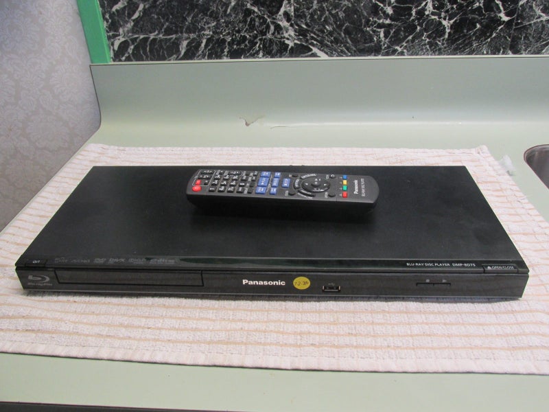 Panasonic DMP-BD75 Ultra-Fast Booting Blu-ray Disc Player Carousel 1