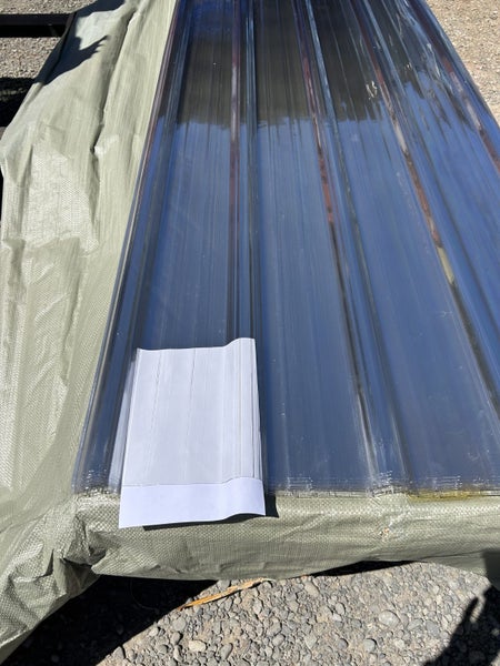 Polycarbonate Roofing Sheet 3.6m Length - - Colour Clear Carousel 1