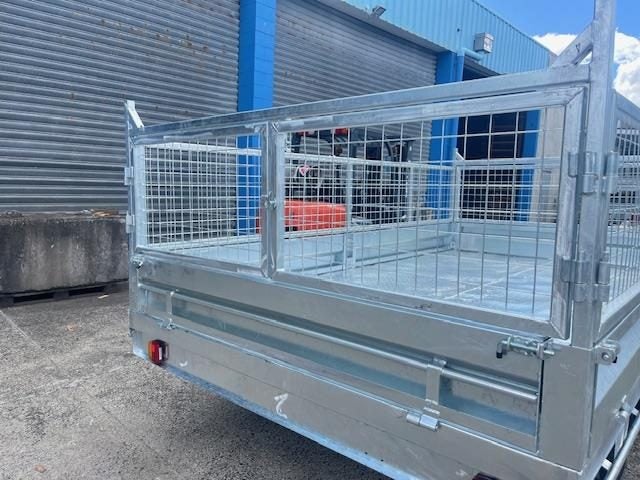 2025 X-TRAILERS FLAT TOP TIPPING TRAILER62863270185602112