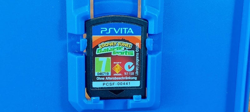 LOONEY TUNES GALATIC SPORTS PS VITA Carousel 1