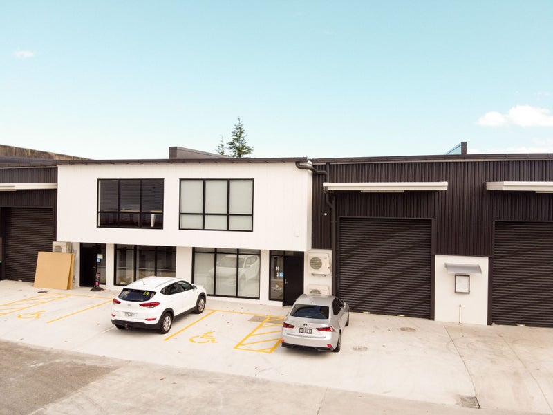 3F/10 Piermark Drive, Rosedale, North Shore City, Auckland