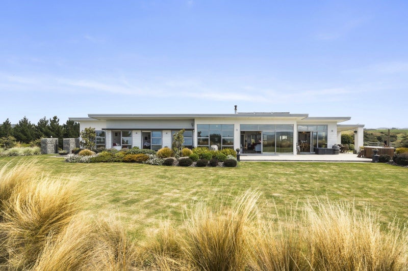 Kaka Point Homes & Real Estate For Sale Trade Me Property