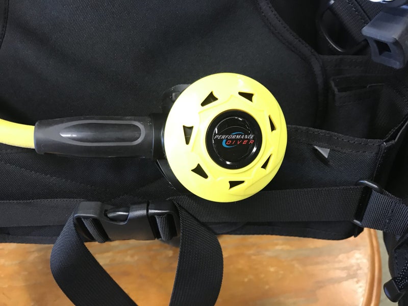 ### WEIGHT INTEGRATED SCUBA SET with STEEL TANK $1699 ### Carousel 2