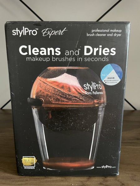 Makeup Brushes Cleans and Dries Carousel 1
