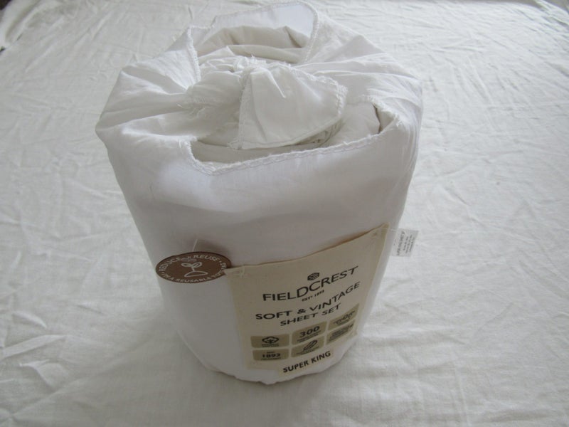 Sheet Set - Fieldcrest Soft & Vintage - White- 100% Cotton - 300TC - FoxNoble SK Carousel 5