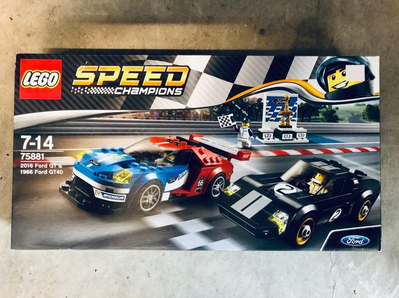 Lego Speed Champions 75881 Carousel 1