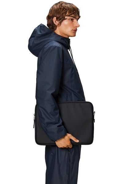 Rains Trail Laptop Case 15/16" Black Carousel 2