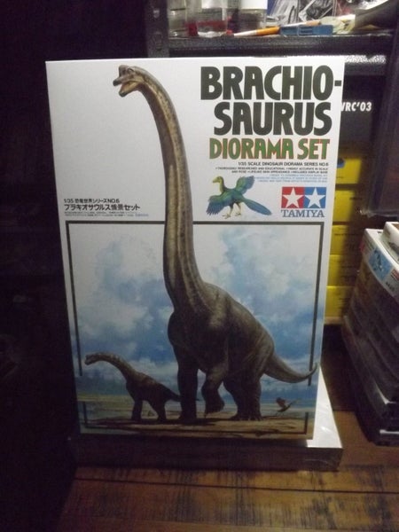 Tamiya 1/35 Brachiosaurus Diorama Set Carousel 1