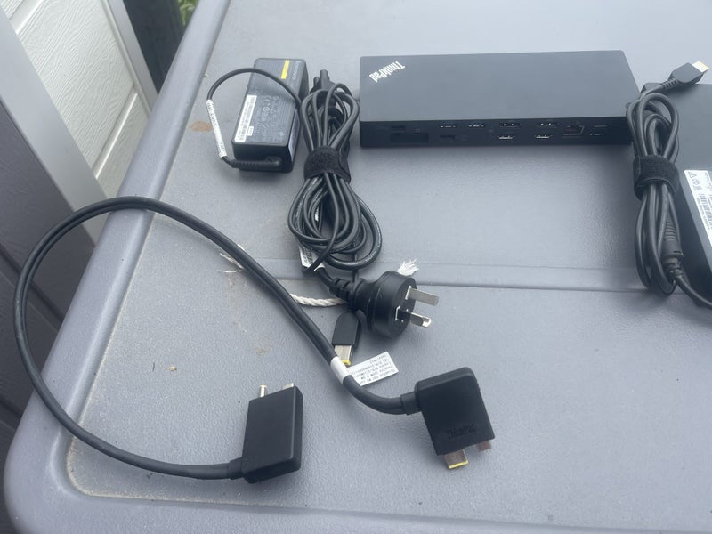 thinkpad thunderbolt 3 workstation dock Carousel 9