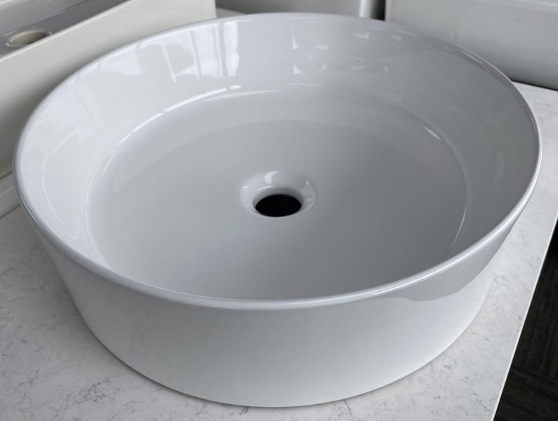 400MM QUARTO ROUND VESSEL BASIN - WHITE GLOSS **EX-DISPLAY** Carousel 1
