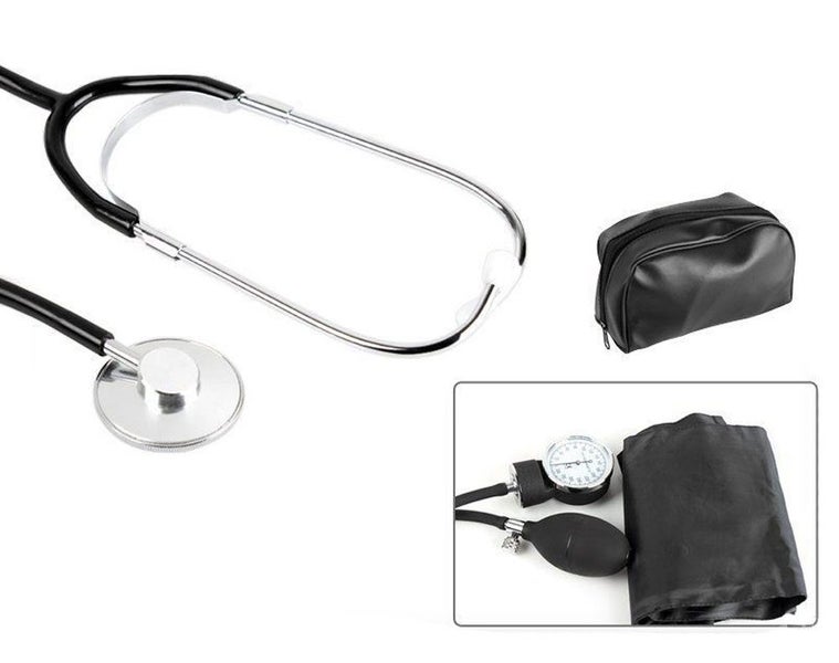 Sphygmomanometer & Stethoscope Set Carousel 2