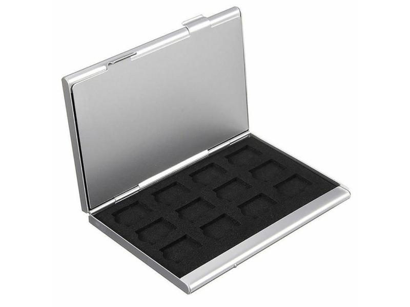 Memory Card Case Carousel 1