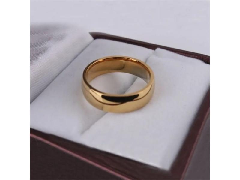 Hot Sale High Polish Gold Plate Titanium Steel Women Man Wedding Ring Top Carousel 2