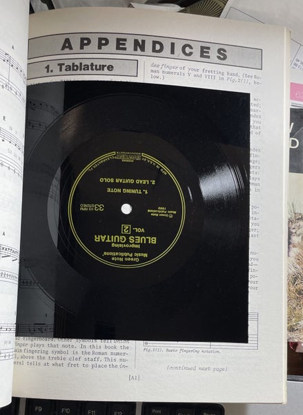 Improvising Blues Guitar 2 Book and record Carousel 4