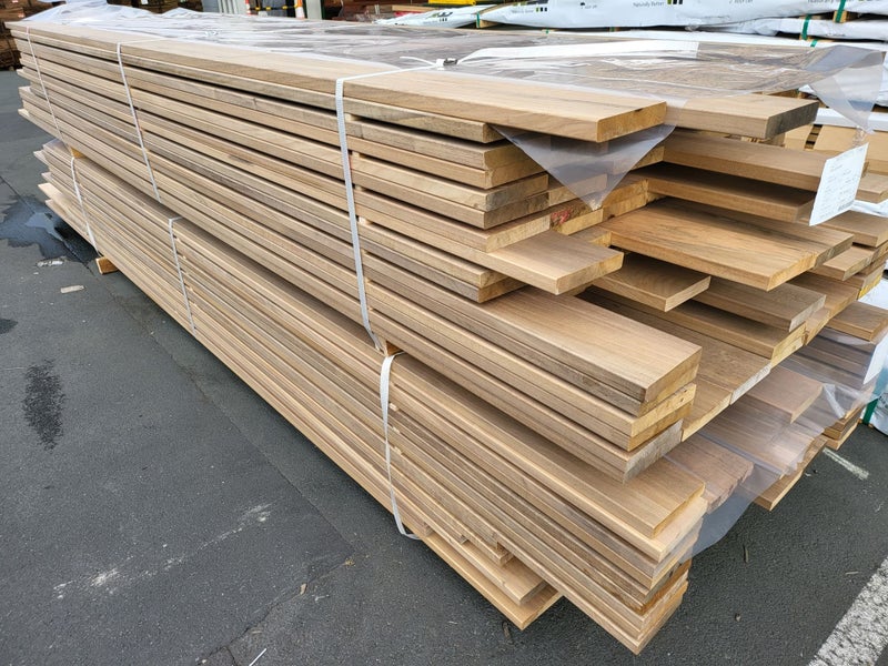VITEX JUMBO DECKING - PREMIUM GRADE - 140 x 25mm STABLE - DURABLE AND APEALLING64293586011010111