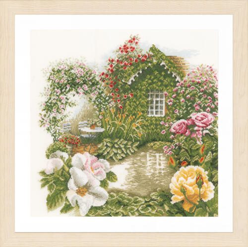 Lanarte Cross Stitch Kit - Rose garden Carousel 1