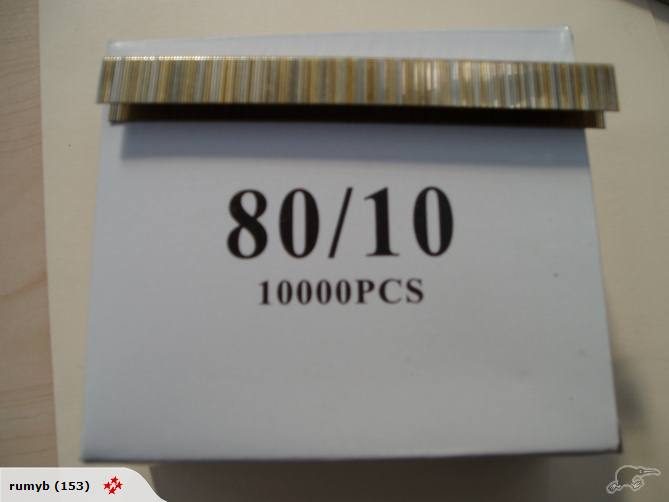 7114 STAPLES FOR UPHOLSTERY Carousel 1