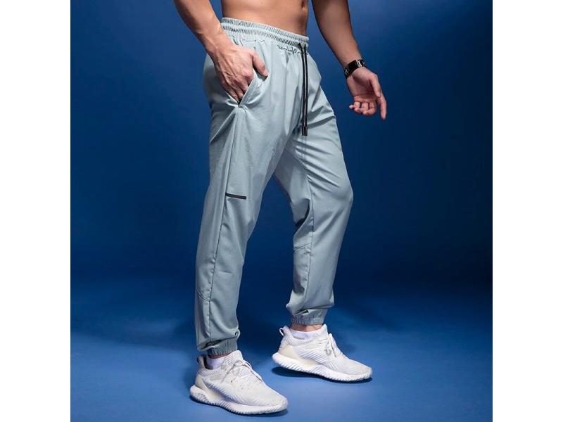 BINTUOSHI Men's Running Pants With Zipper Pockets For Soccer Training Carousel 1