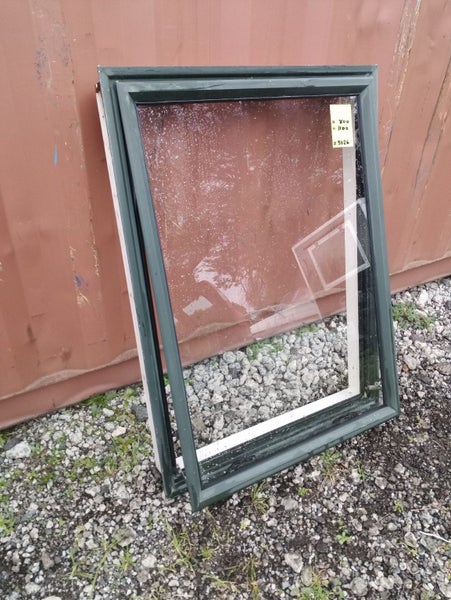 Dark Green Aluminium Window 800 W x 1100 H [#3426 SF] Carousel 1