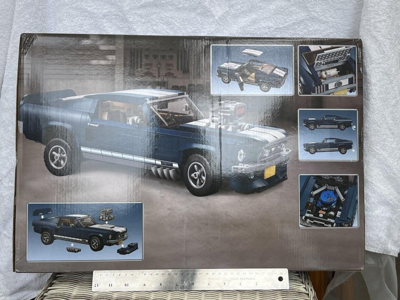 BUILERDS Creators Ford Mustang Set 1680 pcs Carousel 5