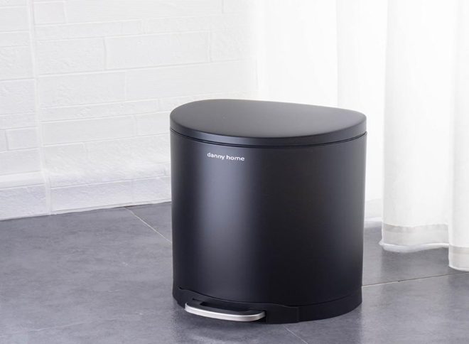 RUBBISH BIN 40L DANNY HOME BLACK Carousel 1