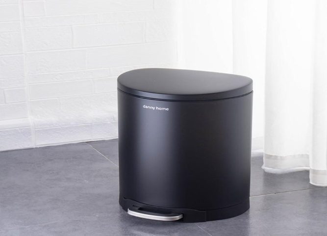 RUBBISH BIN 40L DANNY HOME SILVER Carousel 1