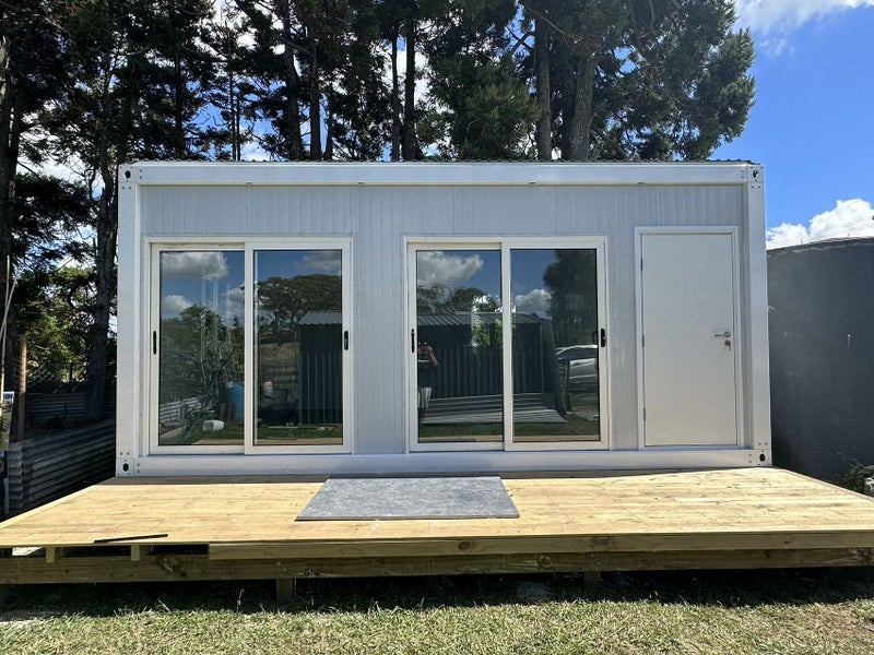 6*4m Portable building/Cabin/Tiny house Carousel 2