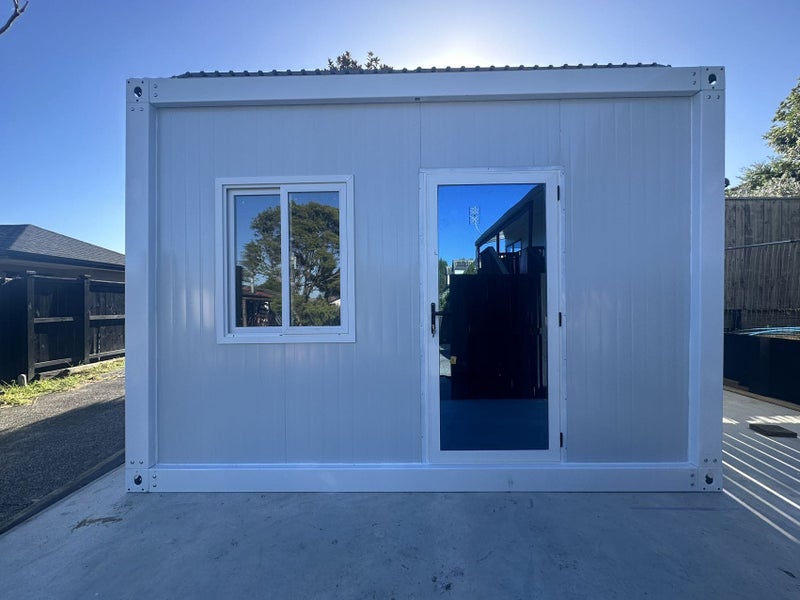 4*3m CLASSIC PORTABLE UNIT / CABIN/TINY HOUSE Carousel 1