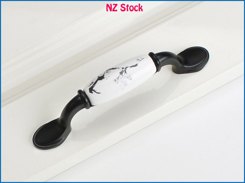 Handle 96mm Carousel 1