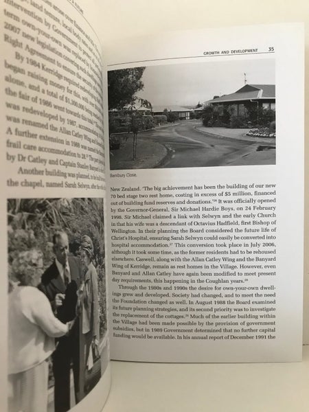 WELLINGTON CATHEDRAL OF S PAUL: A History 1840-2001 by Michael Blain Carousel 5