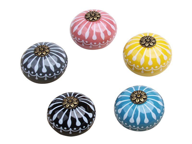 Knob Handle Carousel 3