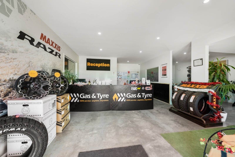 HIGH PROFILE ON STATE HIGHWAY 1063613796961922113