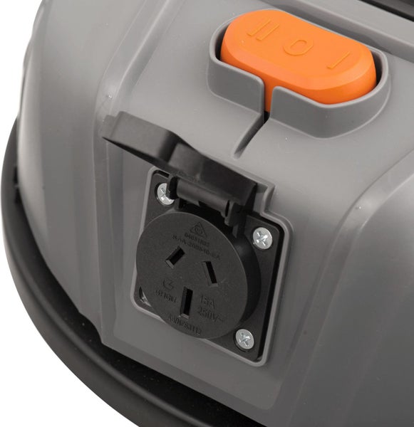 Brand New Akitas 2000W 30L Wet&Dry Vacuum Cleaner Blower with Socket Bagless Carousel 2
