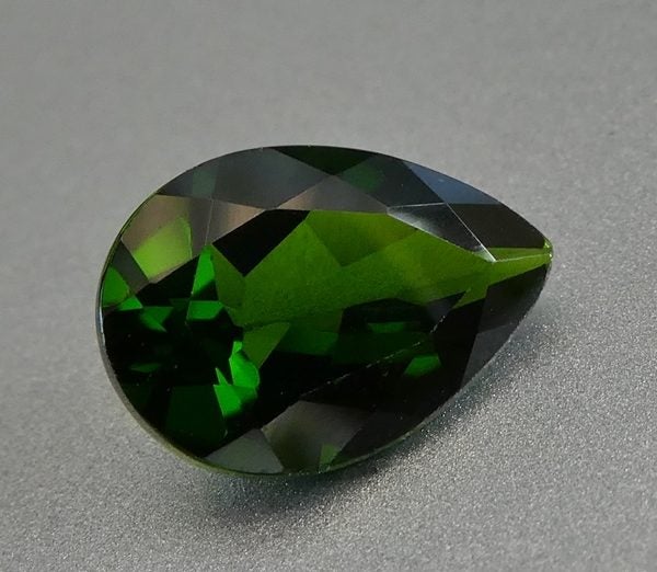 2.03CT EXQUISITE BIG PEAR CUT 100% NATURAL CHROME GREEN DIOPSIDE Carousel 2