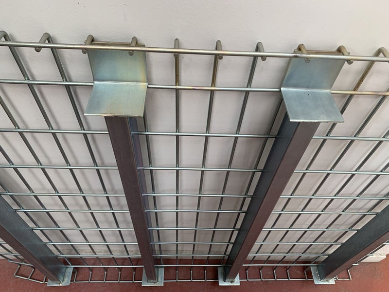 Heavy duty Wire Mesh Shelves for Pallet Racking (carry capacity 1000kg) Carousel 2