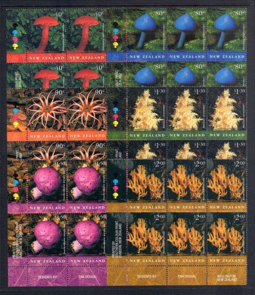2477/82 NZ - 2002 Native Fungi Set (6) - Plate Blocks - UHM Carousel 1