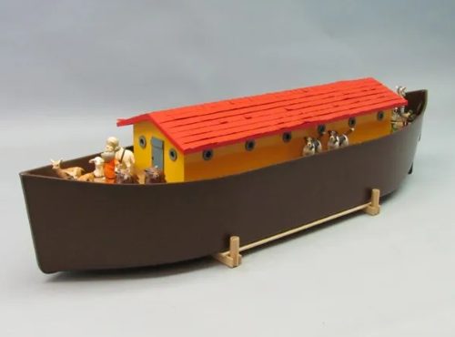 Wooden Model Ship - Noah's Ark Carousel 1