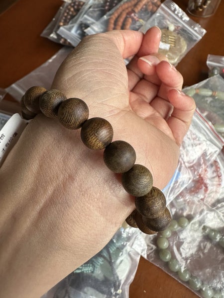 100% nature untreated Agarwood beads Bracelet Carousel 2