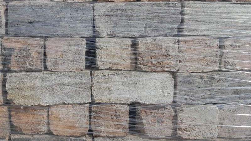 Cleaned Old Villa Bricks L215 x W100 x T80 DR11679 Carousel 2