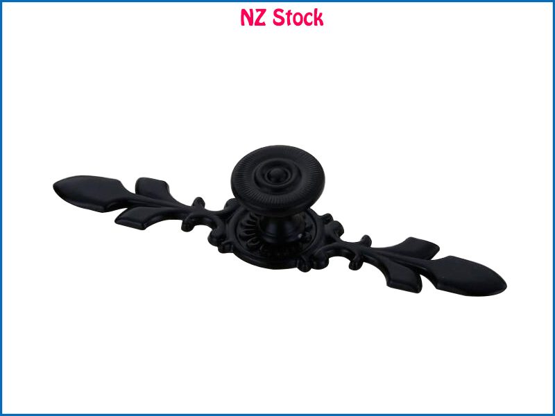 Knob Handle Carousel 1