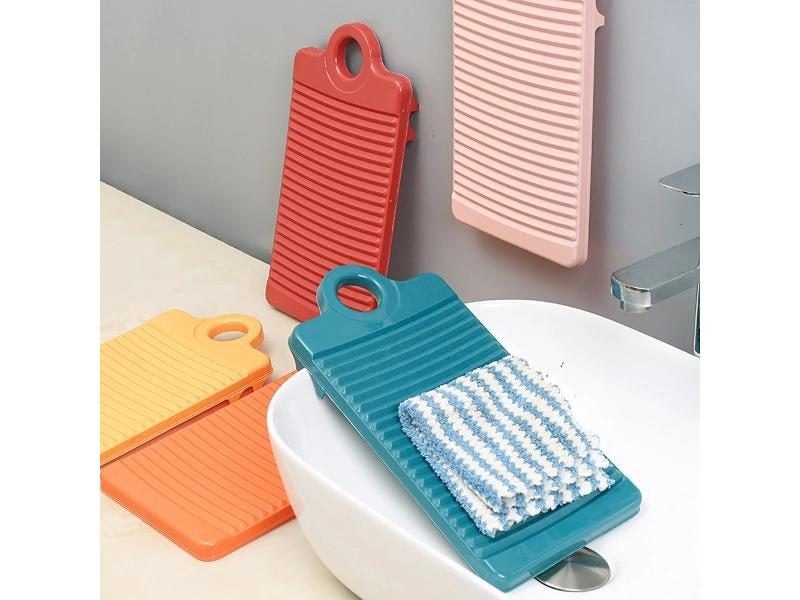 Mini Plastic Washboard Washing Board Portable Laundry Board Shirts Cleaning Carousel 2