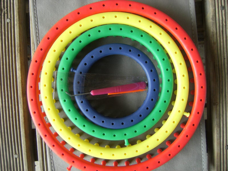 Knitting loom circular -4 looms Carousel 1