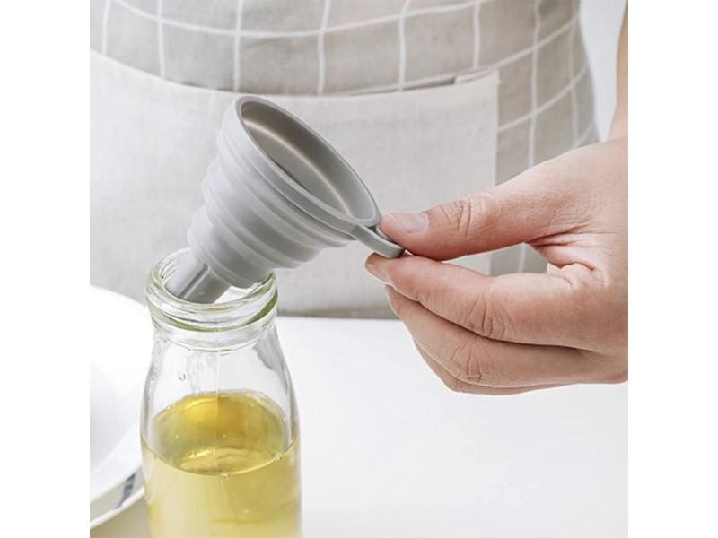 Kitchen Mini Silicone Foldable Funnel Collapsible Style Funnel Hopper Kitchen Carousel 2