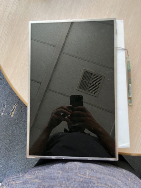 Laptop LCD 17 inch Screen LP171WP4 (TL) (B4) Carousel 1