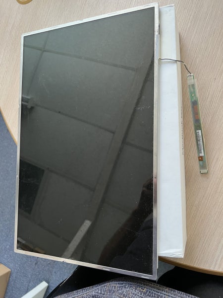 Laptop LCD 17 inch Screen LP171WP4 (TL) (B4) Carousel 2