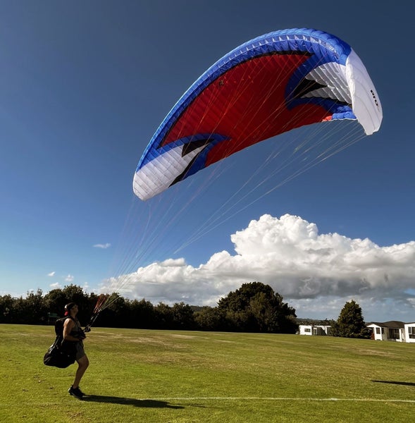 ProDesign Paraglider Accura 2.1 XL (105-135) EN-B DHV 1-2 10 Hours. Carousel 2