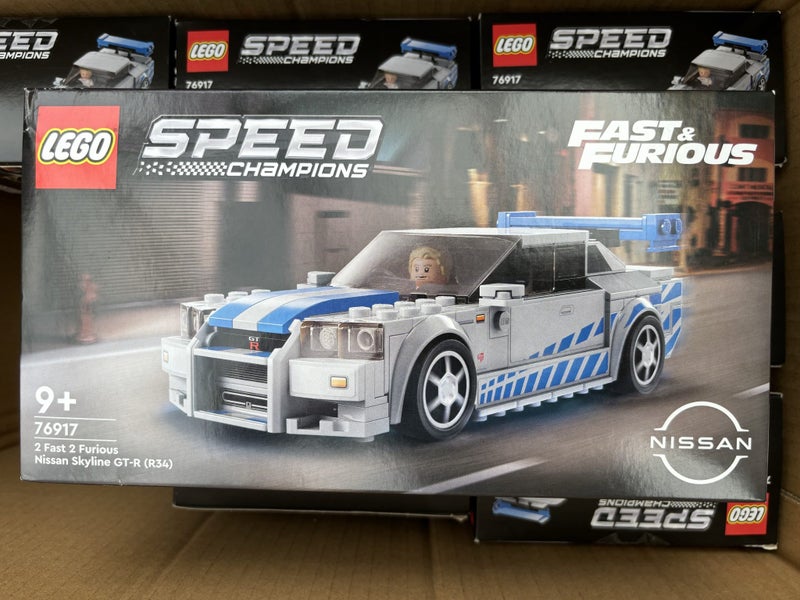 $1 Reserve LEGO Speed Chams 76917 - 2 Fast 2 Furious Nissan Skyline GT-R (R34) Carousel 1