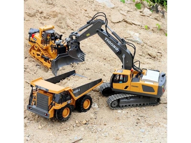 2.4G Remote Control Excavator Car 1:20 2.4GHz RC Engineering Vehicle Crawler Carousel 2