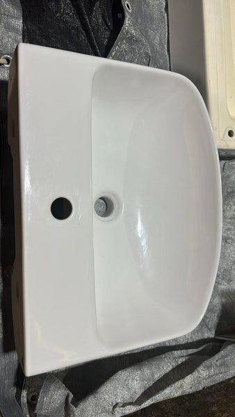 Caroma Porcelain basin - 500 x 400 Carousel 2