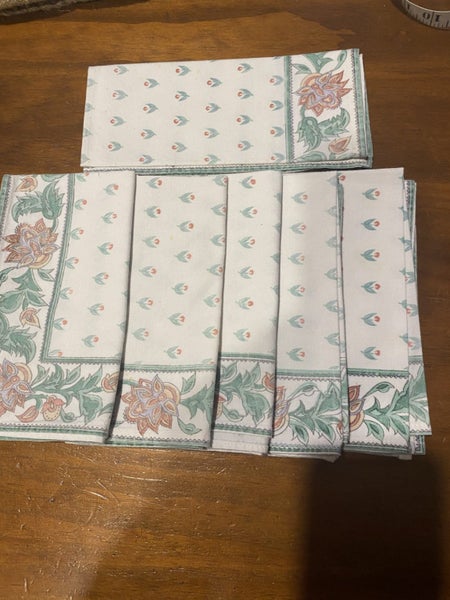 *** Six Patterned Cotton Serviettes *** Carousel 1